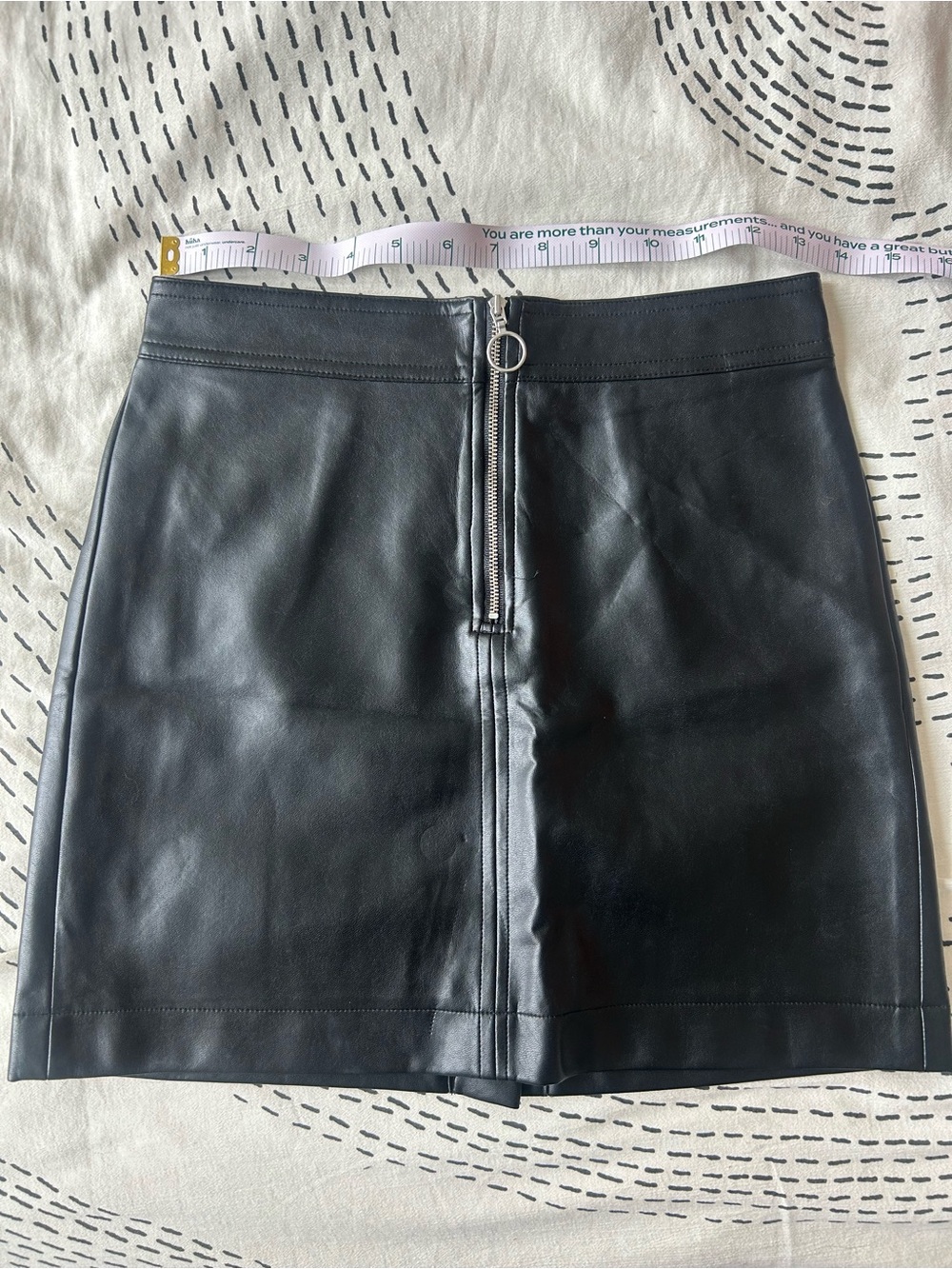 Wilfred Black Faux Leather Front-Zip Mini Skirt